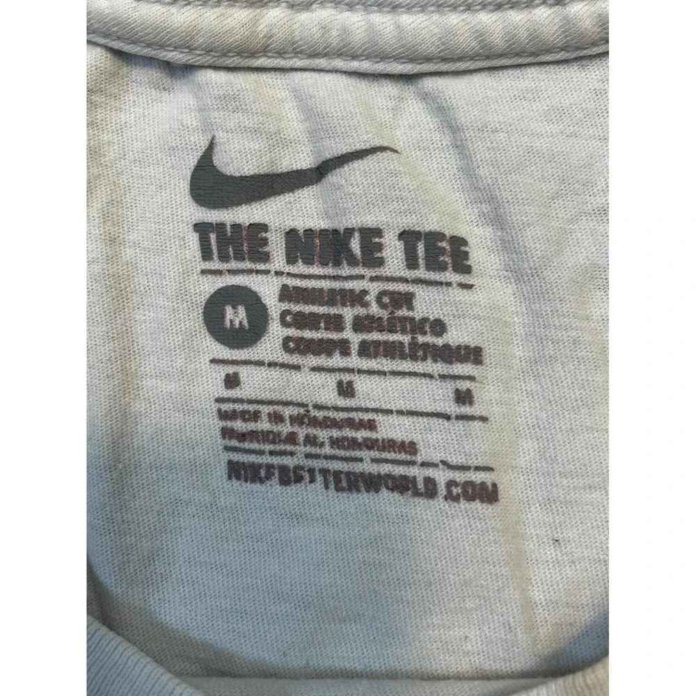 Nike Football T-Shirt Mens Medium White Iconic Swoosh Logo Athletic-Cut Pullover